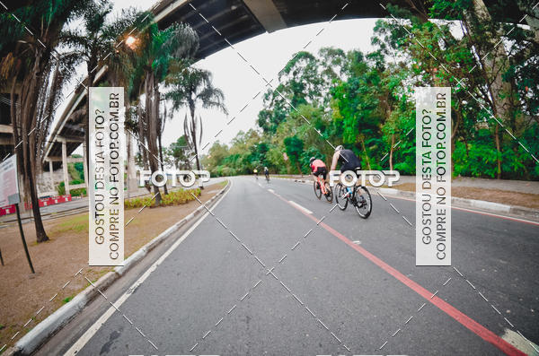 Buy your photos of the eventVSERIES Duathlon & Running on Fotop