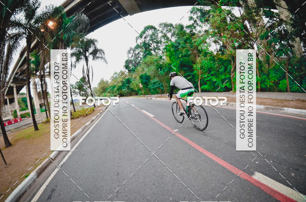 Buy your photos of the eventVSERIES Duathlon & Running on Fotop