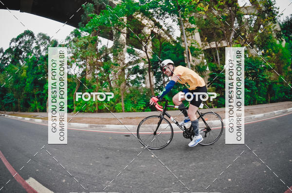 Buy your photos of the eventVSERIES Duathlon & Running on Fotop