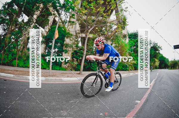 Buy your photos of the eventVSERIES Duathlon & Running on Fotop