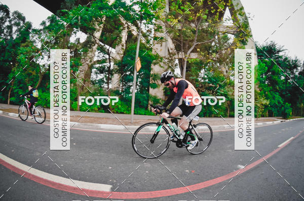 Buy your photos of the eventVSERIES Duathlon & Running on Fotop