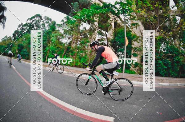 Buy your photos of the eventVSERIES Duathlon & Running on Fotop