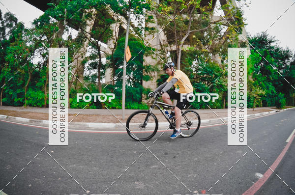 Buy your photos of the eventVSERIES Duathlon & Running on Fotop