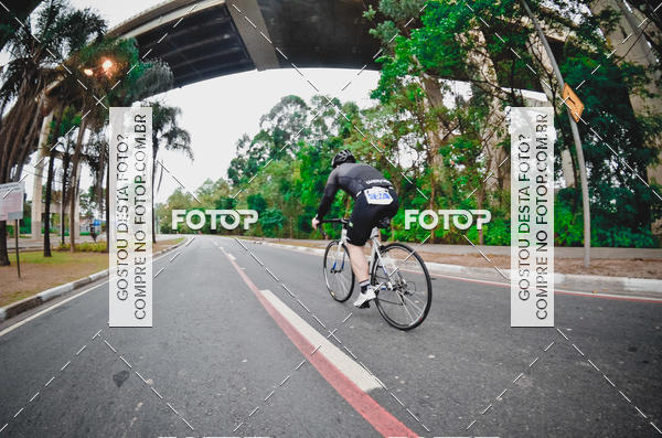Buy your photos of the eventVSERIES Duathlon & Running on Fotop