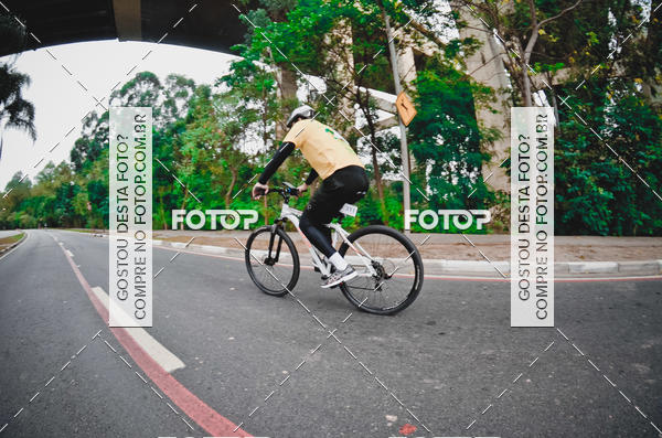 Buy your photos of the eventVSERIES Duathlon & Running on Fotop