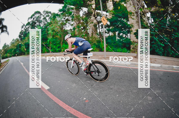 Buy your photos of the eventVSERIES Duathlon & Running on Fotop
