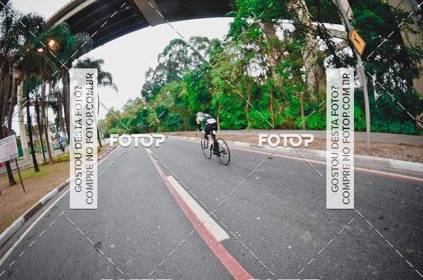 Buy your photos of the eventVSERIES Duathlon & Running on Fotop