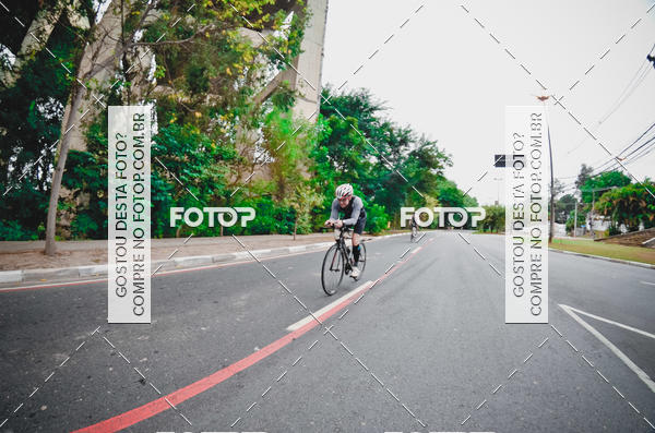 Buy your photos of the eventVSERIES Duathlon & Running on Fotop