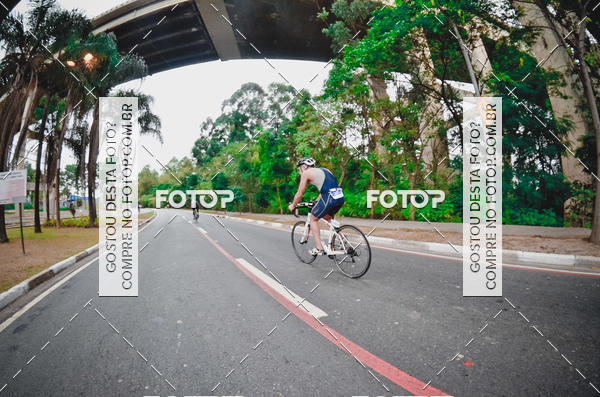 Buy your photos of the eventVSERIES Duathlon & Running on Fotop
