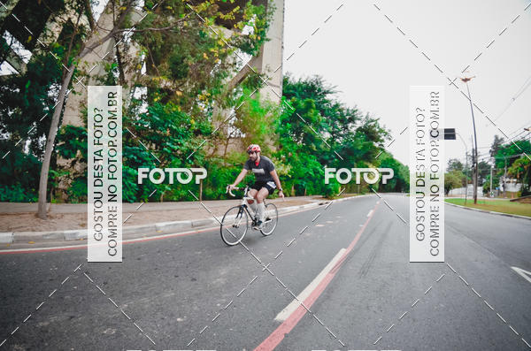 Buy your photos of the eventVSERIES Duathlon & Running on Fotop