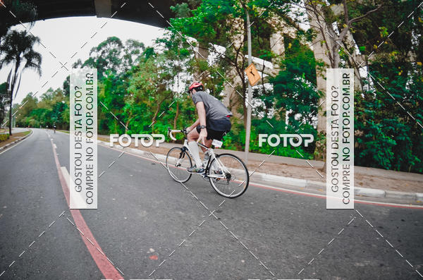 Buy your photos of the eventVSERIES Duathlon & Running on Fotop