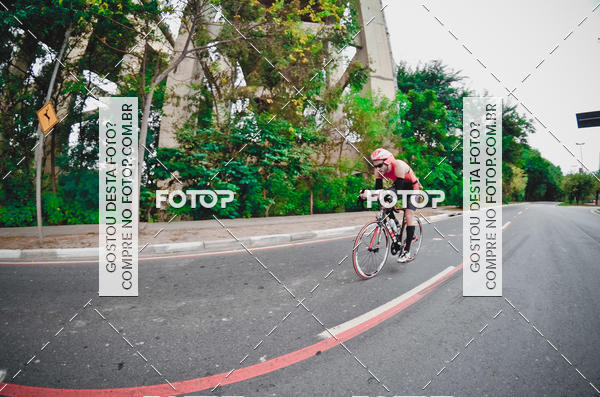 Buy your photos of the eventVSERIES Duathlon & Running on Fotop