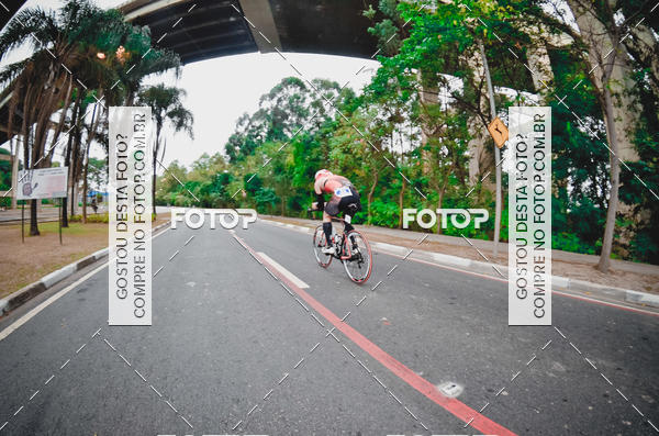Buy your photos of the eventVSERIES Duathlon & Running on Fotop