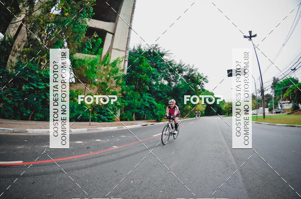 Buy your photos of the eventVSERIES Duathlon & Running on Fotop