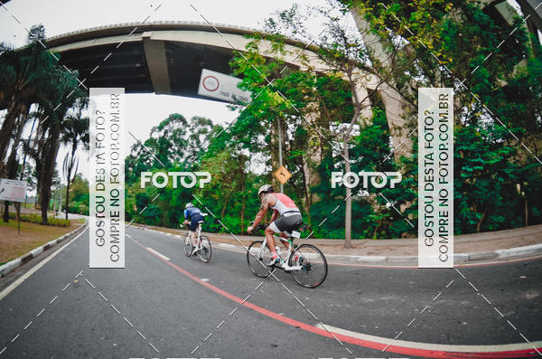 Buy your photos of the eventVSERIES Duathlon & Running on Fotop