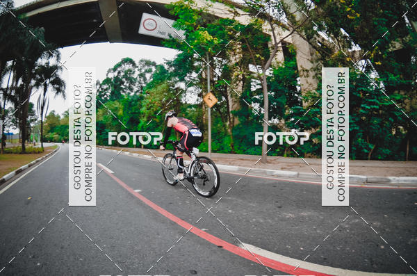 Buy your photos of the eventVSERIES Duathlon & Running on Fotop
