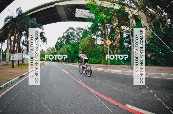 Buy your photos of the eventVSERIES Duathlon & Running on Fotop