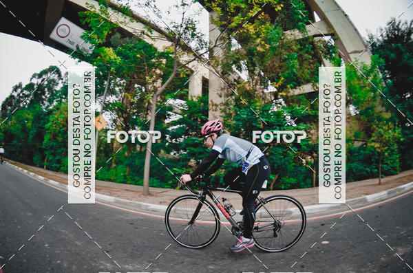 Buy your photos of the eventVSERIES Duathlon & Running on Fotop