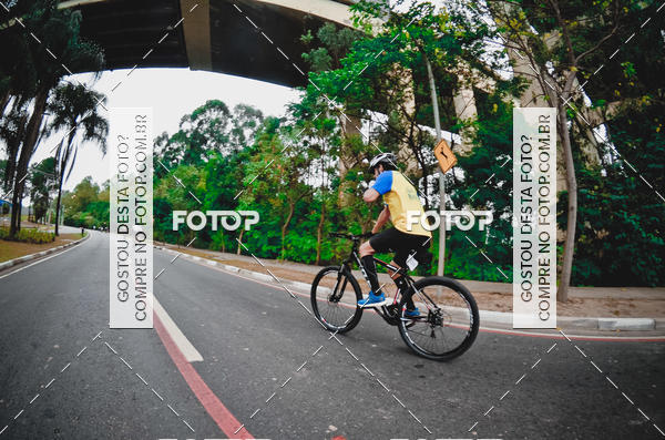 Buy your photos of the eventVSERIES Duathlon & Running on Fotop