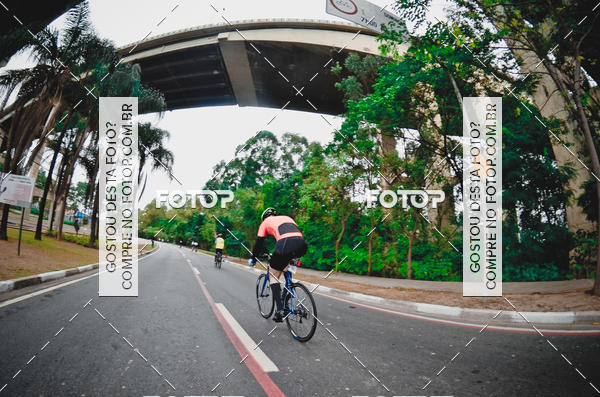 Buy your photos of the eventVSERIES Duathlon & Running on Fotop