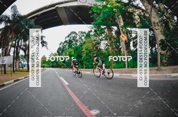 Buy your photos of the eventVSERIES Duathlon & Running on Fotop