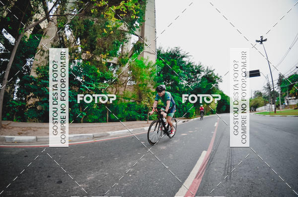 Buy your photos of the eventVSERIES Duathlon & Running on Fotop