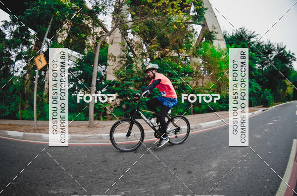 Buy your photos of the eventVSERIES Duathlon & Running on Fotop