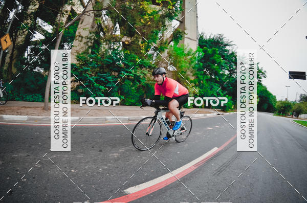 Buy your photos of the eventVSERIES Duathlon & Running on Fotop