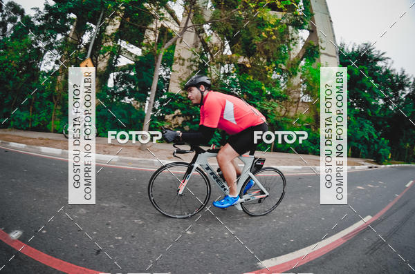 Buy your photos of the eventVSERIES Duathlon & Running on Fotop