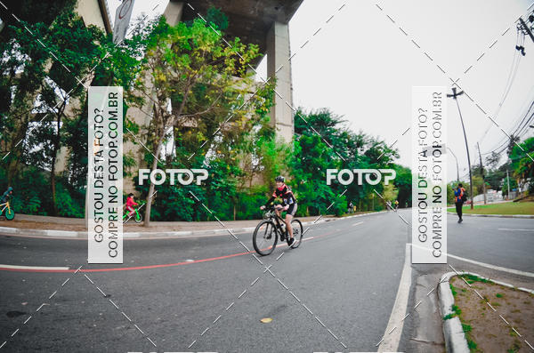 Buy your photos of the eventVSERIES Duathlon & Running on Fotop