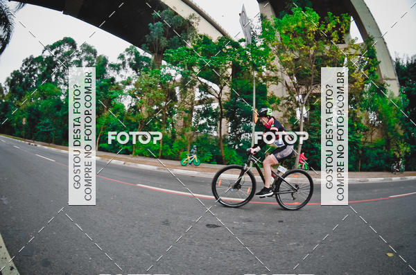 Buy your photos of the eventVSERIES Duathlon & Running on Fotop