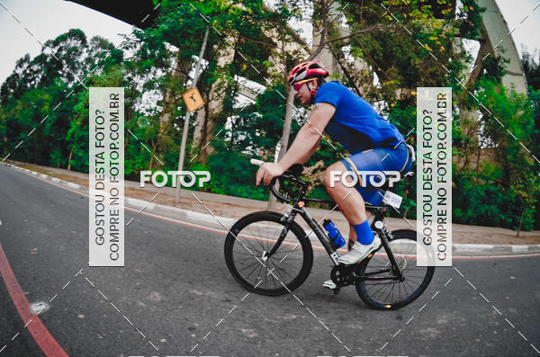 Buy your photos of the eventVSERIES Duathlon & Running on Fotop