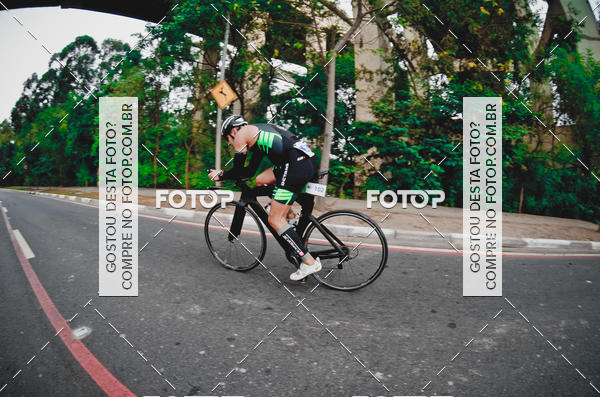 Buy your photos of the eventVSERIES Duathlon & Running on Fotop
