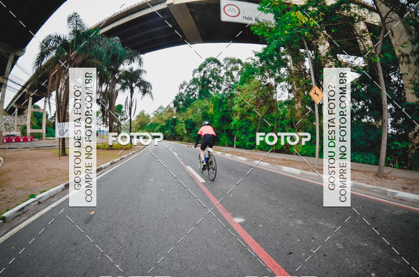 Buy your photos of the eventVSERIES Duathlon & Running on Fotop