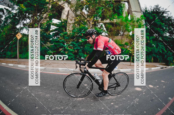 Buy your photos of the eventVSERIES Duathlon & Running on Fotop