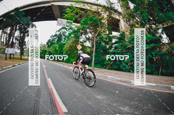 Buy your photos of the eventVSERIES Duathlon & Running on Fotop