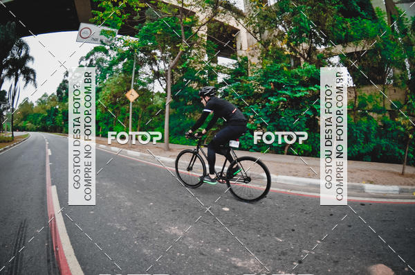 Buy your photos of the eventVSERIES Duathlon & Running on Fotop