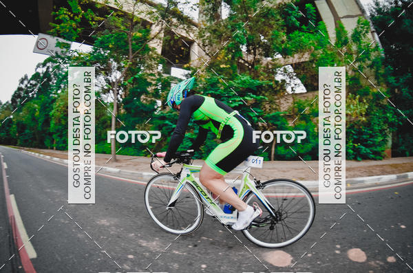 Buy your photos of the eventVSERIES Duathlon & Running on Fotop