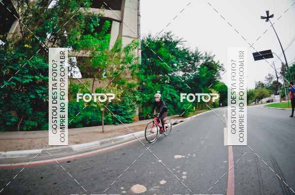 Buy your photos of the eventVSERIES Duathlon & Running on Fotop