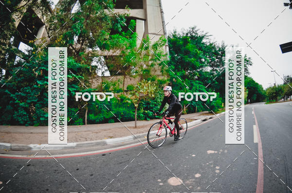 Buy your photos of the eventVSERIES Duathlon & Running on Fotop