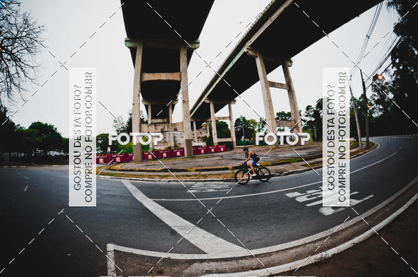 Buy your photos of the eventVSERIES Duathlon & Running on Fotop