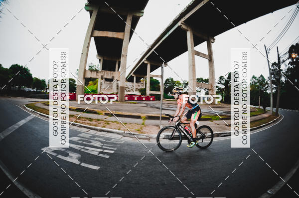 Buy your photos of the eventVSERIES Duathlon & Running on Fotop