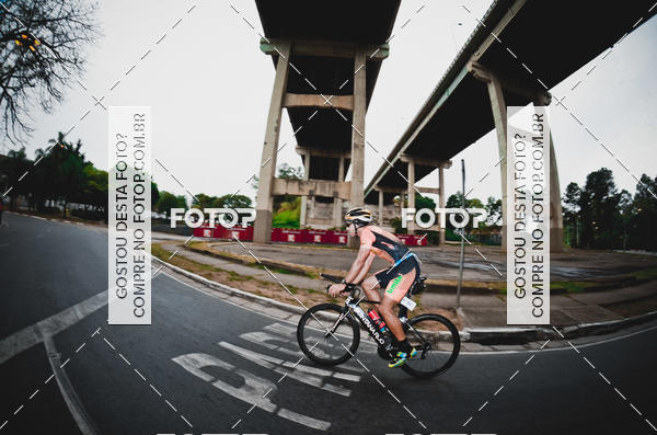 Buy your photos of the eventVSERIES Duathlon & Running on Fotop