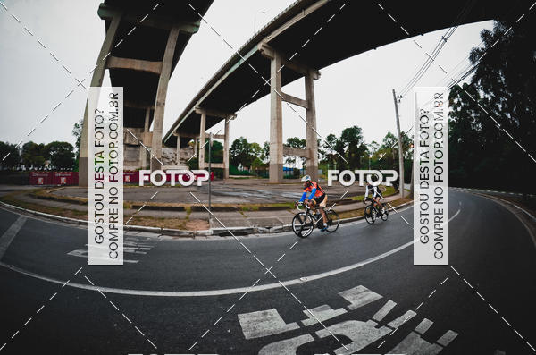 Buy your photos of the eventVSERIES Duathlon & Running on Fotop