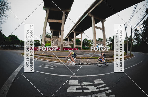 Buy your photos of the eventVSERIES Duathlon & Running on Fotop