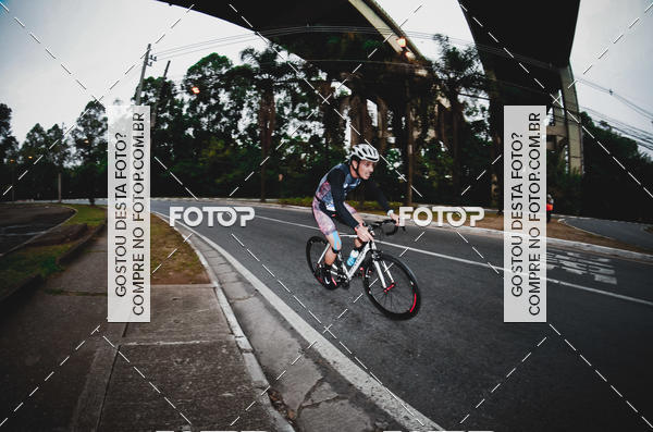 Buy your photos of the eventVSERIES Duathlon & Running on Fotop