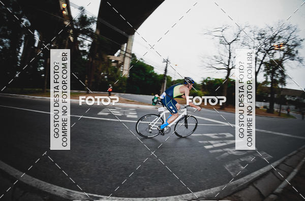 Buy your photos of the eventVSERIES Duathlon & Running on Fotop