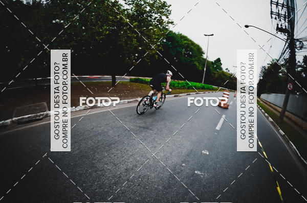 Buy your photos of the eventVSERIES Duathlon & Running on Fotop