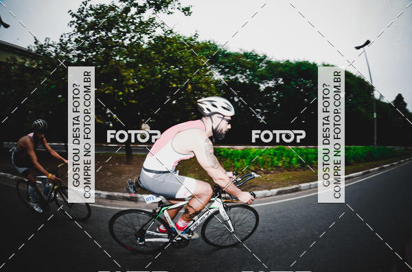 Buy your photos of the eventVSERIES Duathlon & Running on Fotop