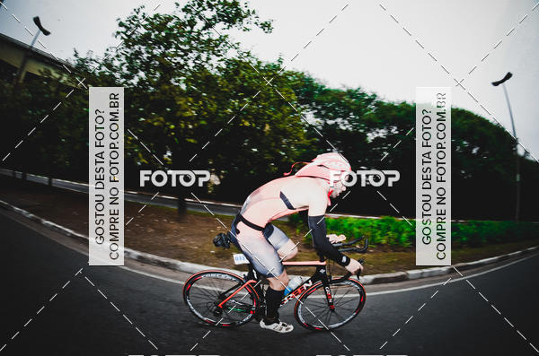 Buy your photos of the eventVSERIES Duathlon & Running on Fotop